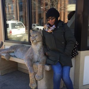 Meet your Posher, Amber